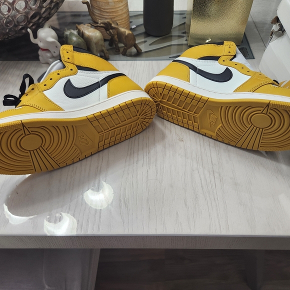 Nike Air Force 1 Retro Black and Yellow - Men\'s 11.5 New main image 6